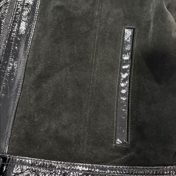 Leather/Suede Kenneth Cole Reaction Women’s 
Glossy Black Leather Suede Jacket - Picture 12 of 13